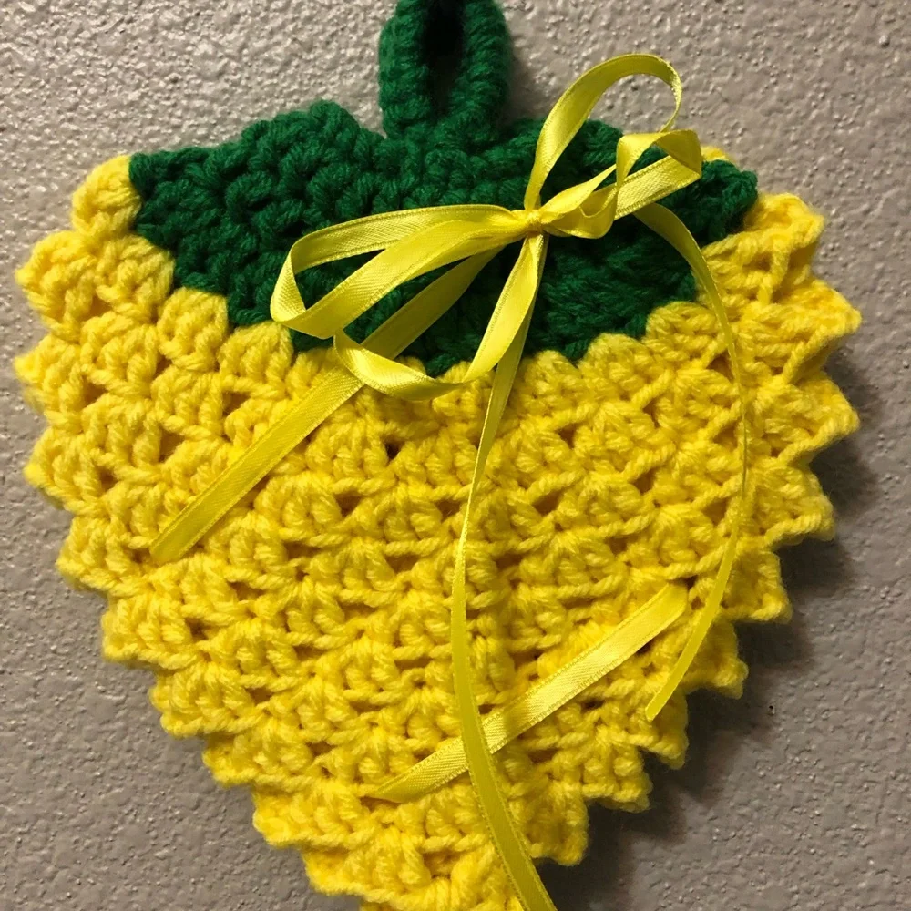 Crochet Strawberry Potholder/ Coaster